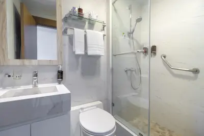 Single cabin bathroom