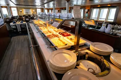 Buffet (G Expedition-era décor)