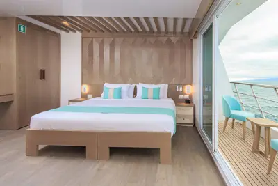 Golden Suite · main deck
