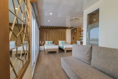 Twin Cabin