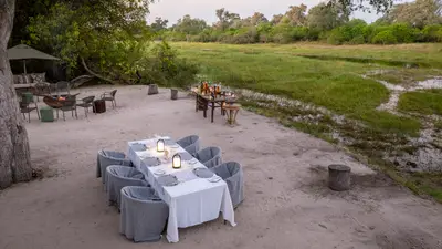 Outdoor dining by the floodplain