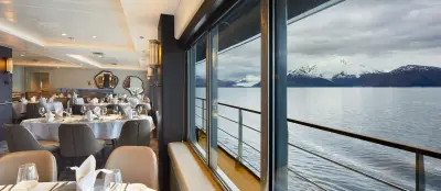 Dining room with panoramic windows