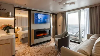 Balcony Suite — living room