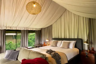 Standard tent bedroom