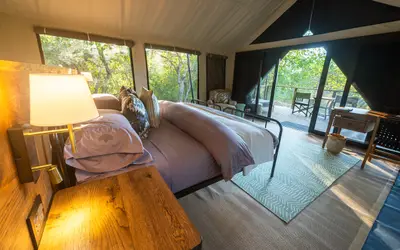 Bedroom opening onto the private deck
