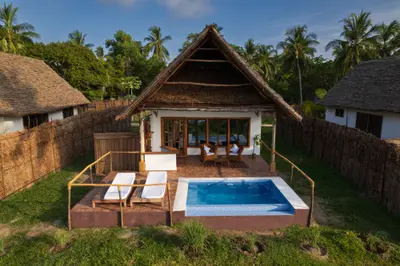 Jua Seaview Suite private pool deck