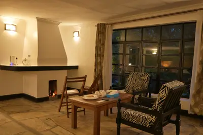 Cottage sitting area with fireplace