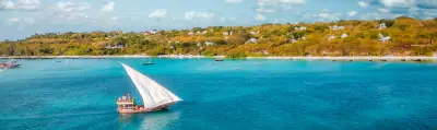 Dhow sailing in front of Kilindi