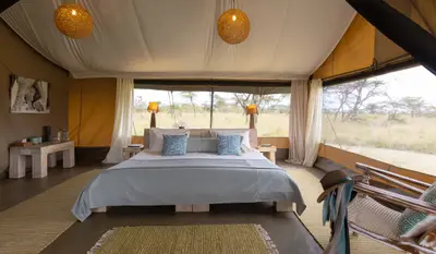 Double tent with en-suite behind