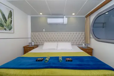 Upper Deck cabin 9