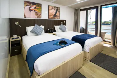 Jr. Suite · Upper Deck