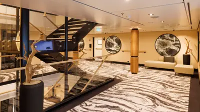 Atrium & staircase