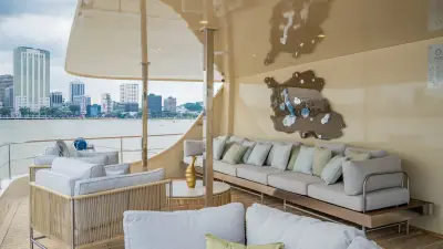 Outdoor Lounge