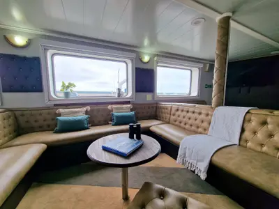 Lounge area — corner sofa