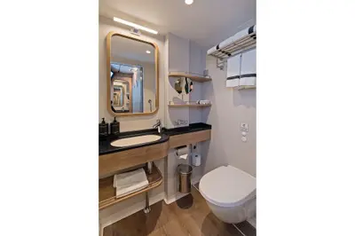 Polar Outside cabin (RR) bathroom — vanity