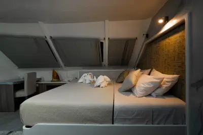 Suite · double bed