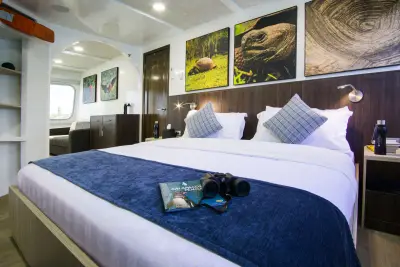 Jr. Suite · Main Deck