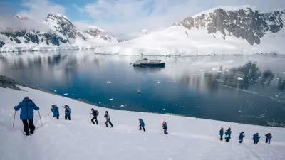 Guests hiking at Orne Harbour