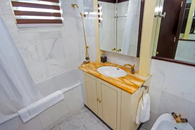 Stateroom bathroom